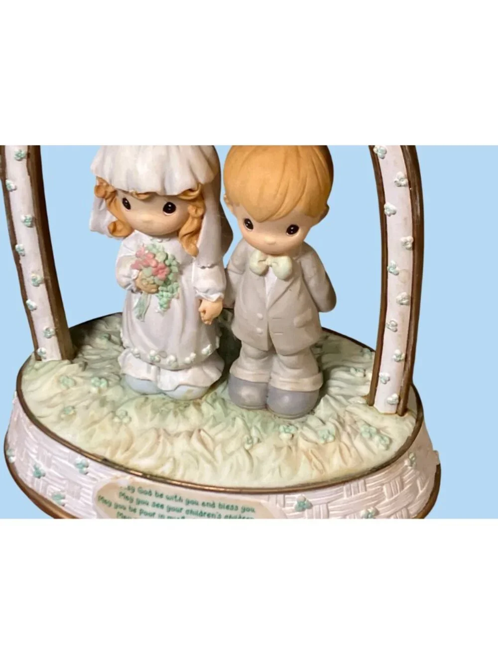 Precious Moments 2003 Wedding Figurine Bride and Groom Under Arch